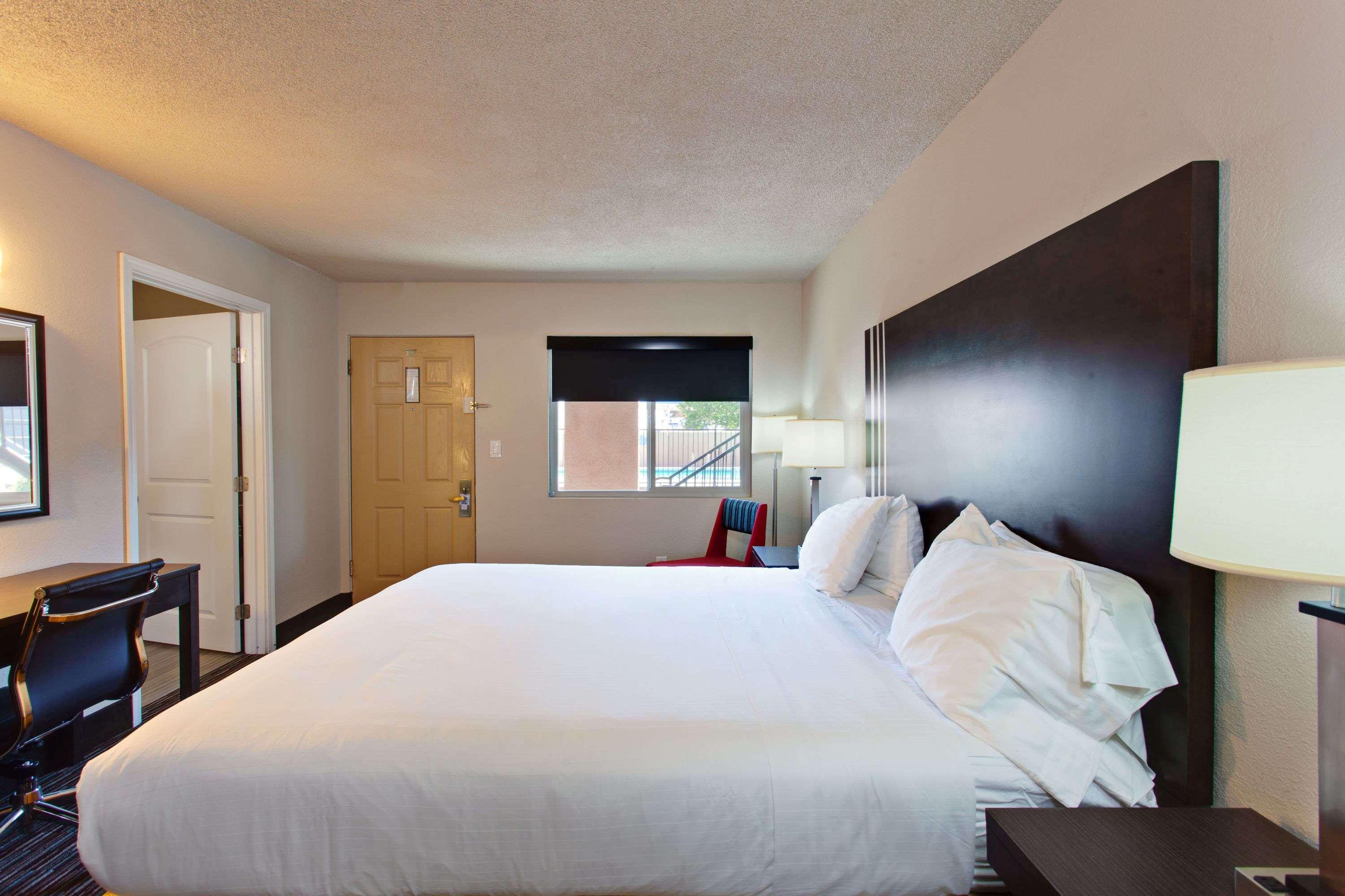 Days Inn By Wyndham Chowchilla Gateway To Yosemite Eksteriør billede