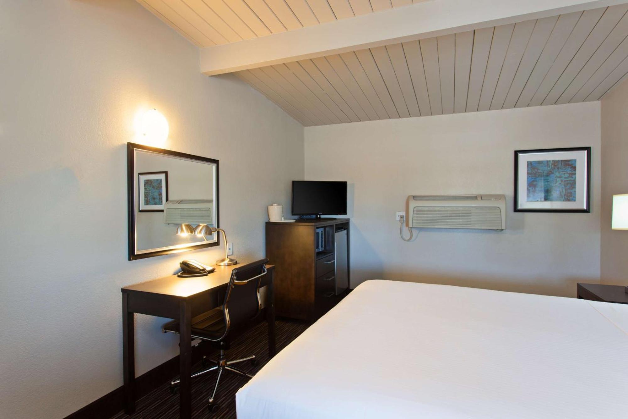 Days Inn By Wyndham Chowchilla Gateway To Yosemite Eksteriør billede